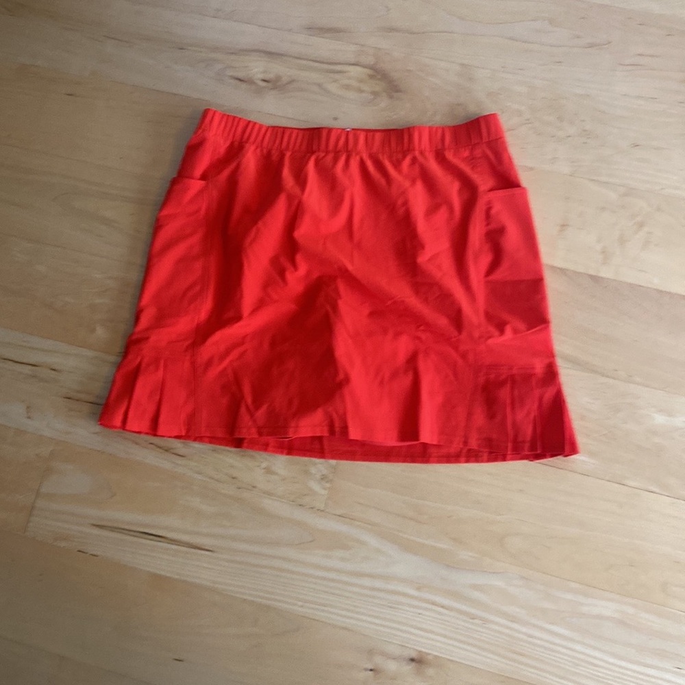 new with tags size 2 skort red